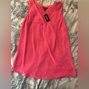 Women’s Express shirt